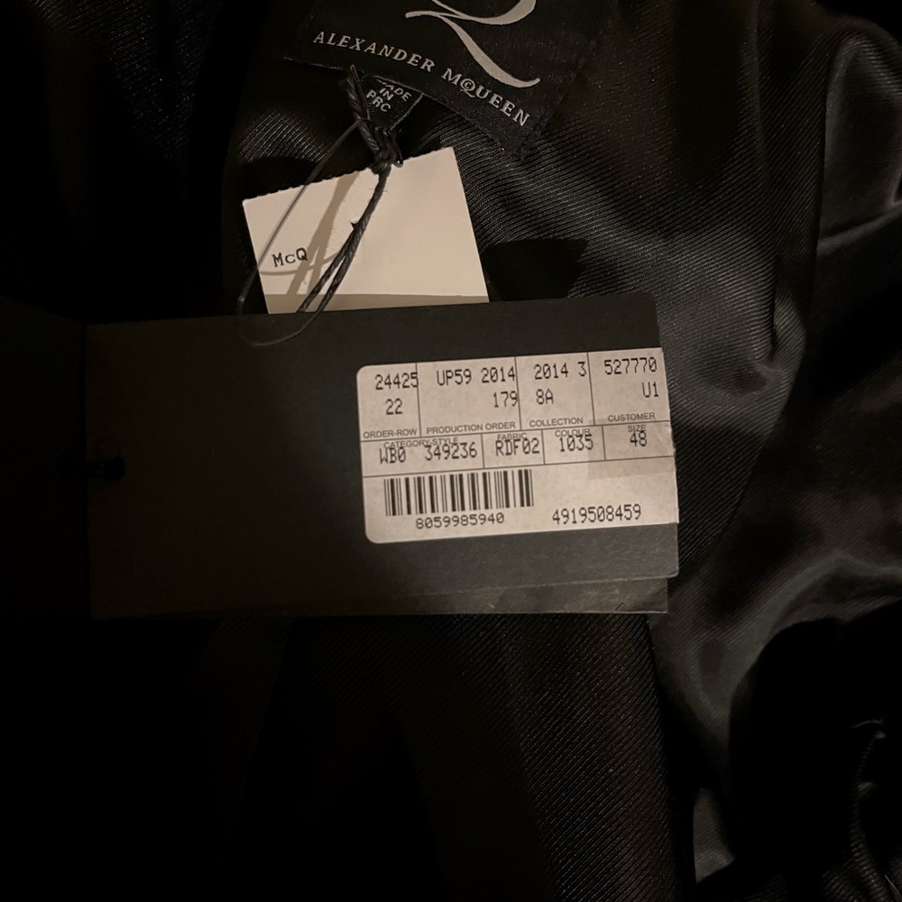 -♥️Alexander McQueen black wool coat, brand new with tags size 48/12 - Picture 15 of 16